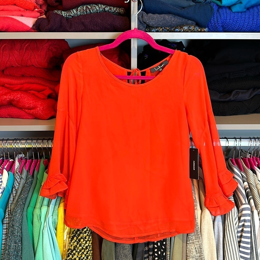 Lulus orangish red 3/4 quarter length sleeve blouse size XS NWT